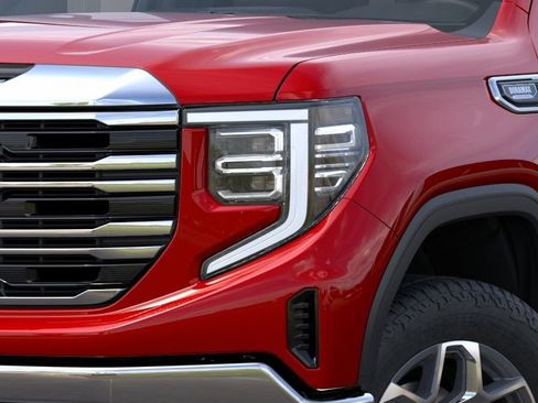 New 2026 GMC Sierra 1500 SLT w/ SLT Premium Package AWD/4WD image 11