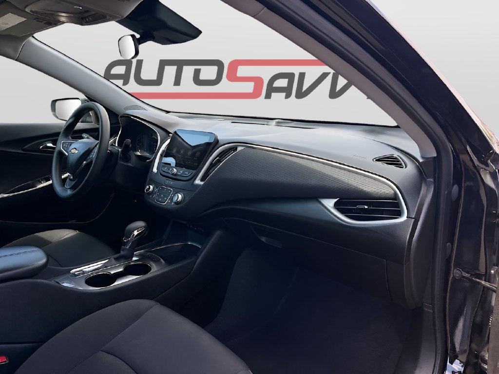 Used 2024 Chevrolet Malibu LT FWD image 28