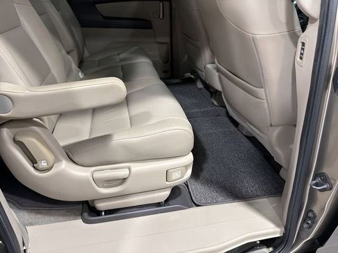 Used 2012 Honda Odyssey EX-L image 33