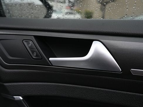 Used 2018 Volkswagen GTI S image 48