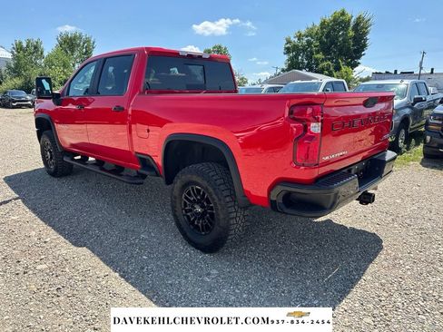 Used 2024 Chevrolet Silverado 2500 ZR2 w/ Technology Package AWD/4WD image 3