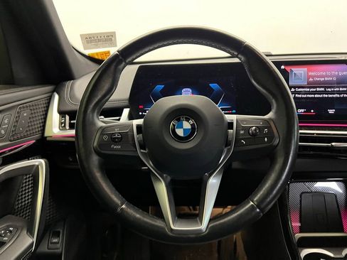 Used 2023 BMW X1 xDrive28i w/ Convenience Package AWD/4WD image 16