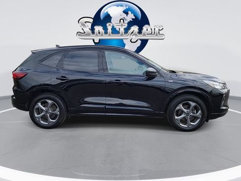 Used 2023 Ford Escape ST-Line w/ Tech Pack #1 image 9