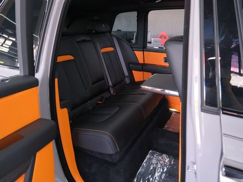 Used 2026 Rolls-Royce Cullinan AWD/4WD image 14