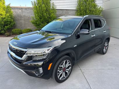 Used 2023 Kia Seltos SX w/ SX Sunroof Package