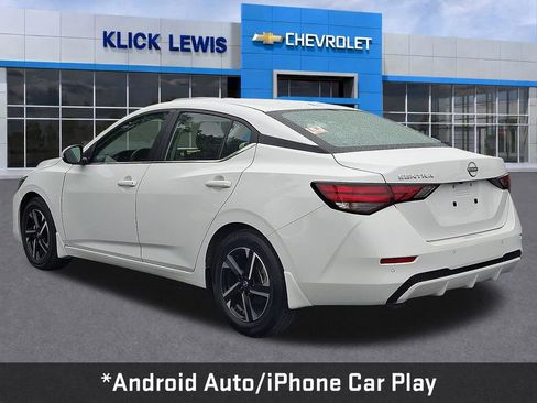 Used 2025 Nissan Sentra SV w/ All-Weather Package FWD image 5