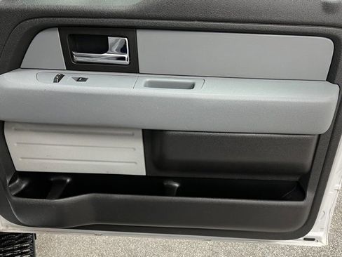 Used 2012 Ford F150 XLT w/ XLT Chrome Pkg image 46