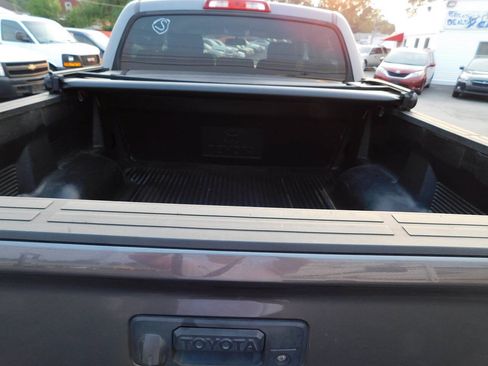 Used 2016 Toyota Tundra SR5 w/ TRD Off Road Package AWD/4WD image 32