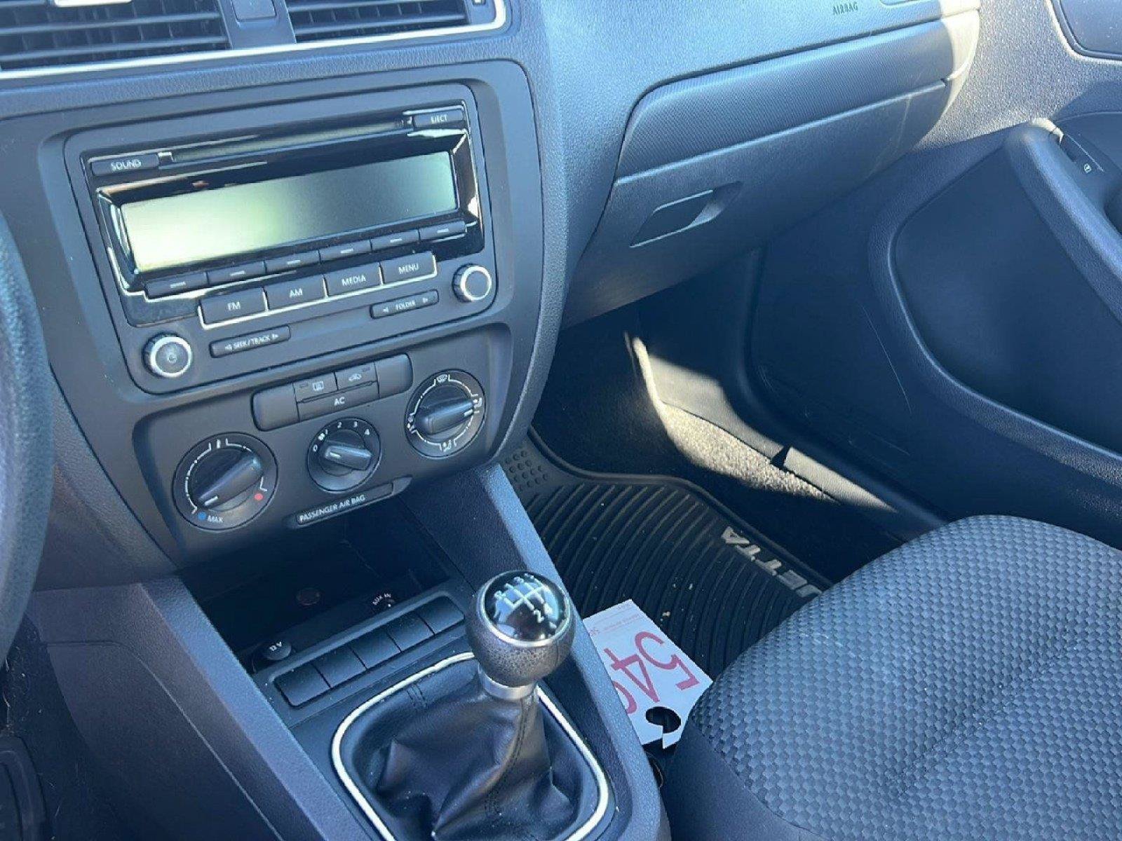 Used 2012 Volkswagen Jetta S FWD image 12