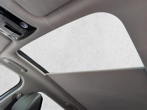 Used 2024 Kia Sorento SX FWD image 17
