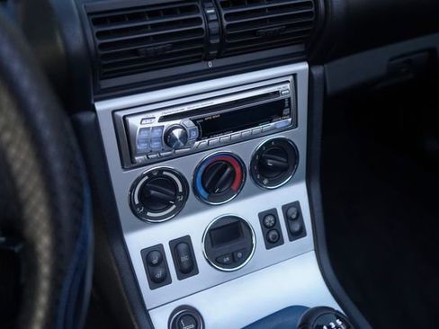 Used 2001 BMW Z3 3.0i RWD image 57