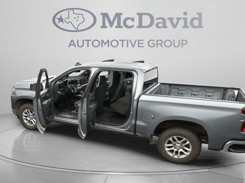 Used 2024 Chevrolet Silverado 1500 LT w/ Z71 Off-Road Package AWD/4WD image 44
