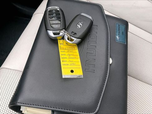 Used 2020 Hyundai Palisade SEL FWD image 15