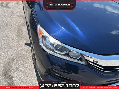 Used 2017 Honda Accord EX-L image 10