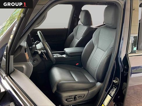 Certified 2025 Lexus GX 550 w/ Accessory Package (2T) AWD/4WD image 7