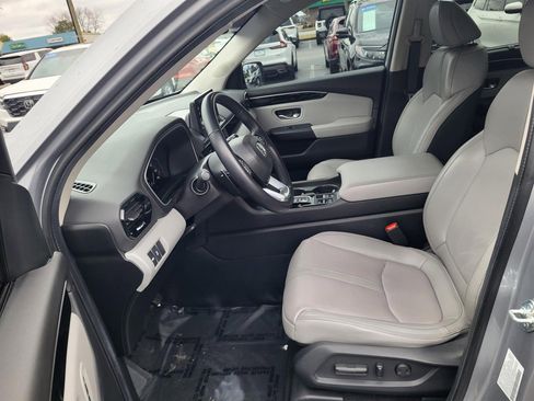 Certified 2024 Honda Pilot EX-L image 11