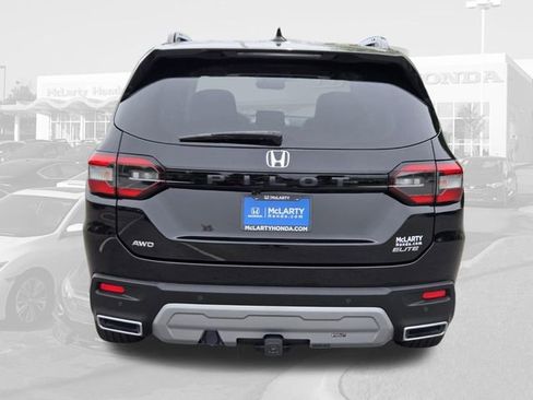 Certified 2023 Honda Pilot Elite image 6