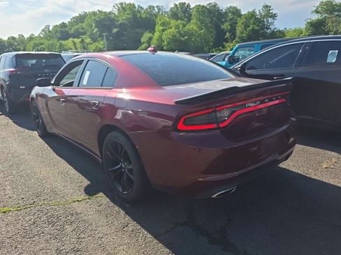 Used 2018 Dodge Charger R/T w/ Blacktop Package RWD image 5