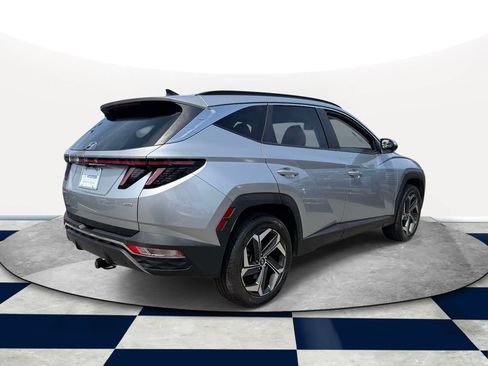 Used 2023 Hyundai Tucson SEL w/ Convenience Package AWD/4WD image 4