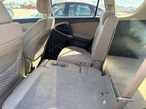Used 2007 Toyota RAV4 Limited AWD/4WD image 10