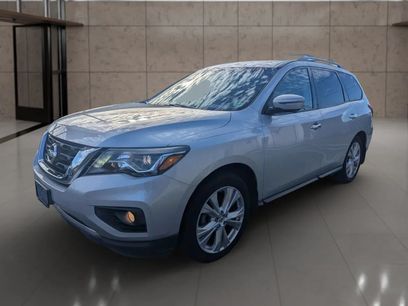 Used 2018 Nissan Pathfinder SL w/ SL Premium Package