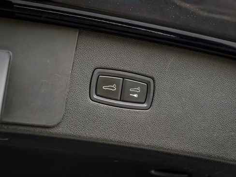 Used 2019 Porsche Cayenne image 12