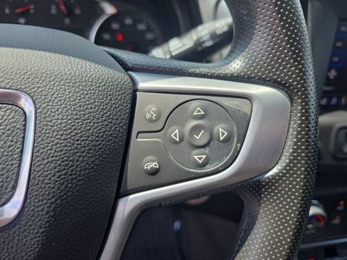 Used 2024 GMC Terrain SLE w/ Driver Convenience Package AWD/4WD image 19