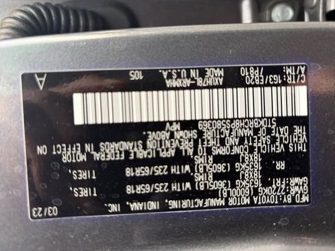 Used 2023 Toyota Highlander XLE AWD/4WD image 24