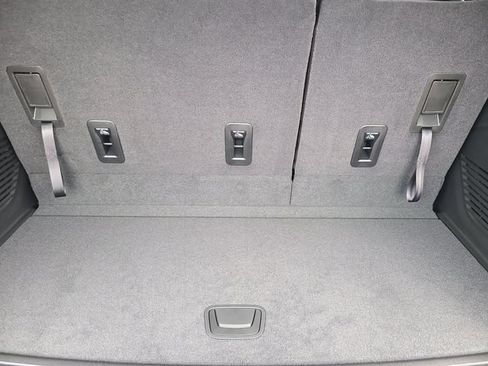 New 2026 Chevrolet Tahoe LS w/ LPO, Dark Essentials Package RWD image 9