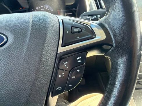 Used 2017 Ford Edge SEL w/ Canadian Touring Package FWD image 46