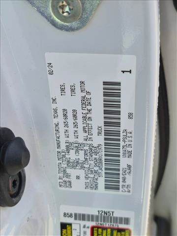 Used 2024 Toyota Tundra Limited w/ Power Package AWD/4WD image 15
