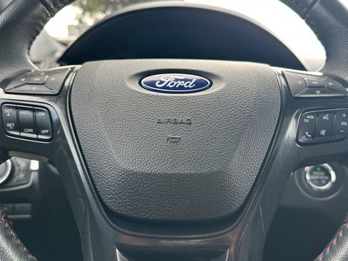Used 2017 Ford Explorer Sport image 27