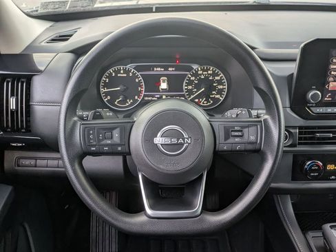 Used 2024 Nissan Pathfinder S w/ Cargo Package image 12