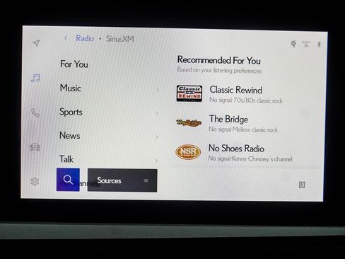 Used 2024 Lexus ES 350 F Sport w/ Accessory Package (Z2) image 23