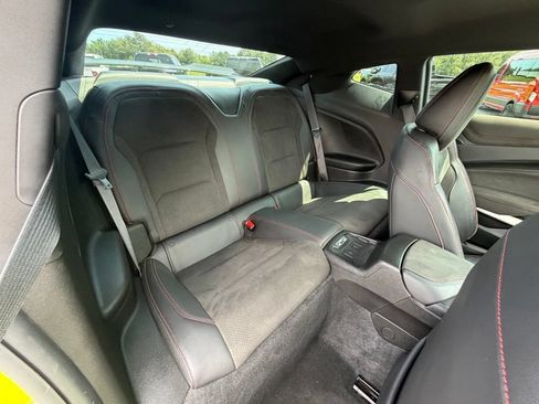 Used 2019 Chevrolet Camaro ZL1 RWD image 20