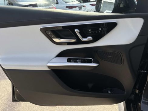 New 2026 Mercedes-Benz GLC 300 image 11