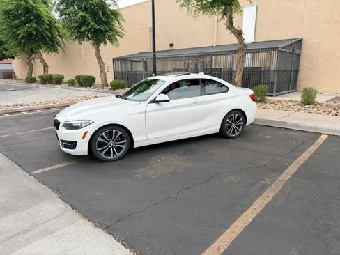 Used 2017 BMW 230i Coupe RWD image 14