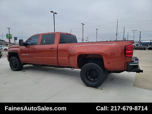 Used 2017 GMC Sierra 3500 4x4 Crew Cab w/ Sierra Convenience Package image 18