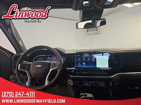 New 2026 Chevrolet Silverado 1500 LT AWD/4WD image 16