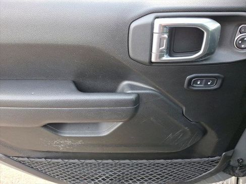 Certified 2022 Jeep Wrangler Unlimited Sport image 23