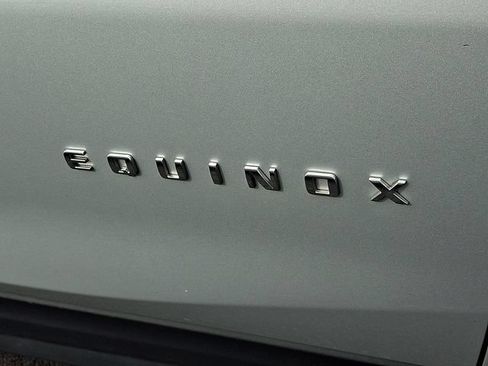 Used 2022 Chevrolet Equinox LT AWD/4WD image 8