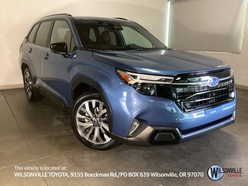 Used 2025 Subaru Forester Touring w/ Popular Package - Touring image 1