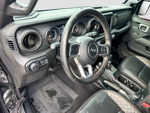 Used 2021 Jeep Gladiator Overland AWD/4WD image 10