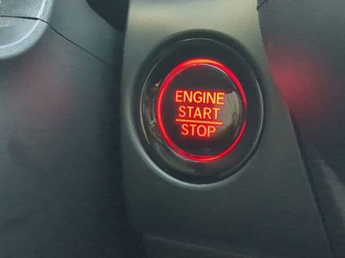 Used 2025 Honda HR-V LX image 25