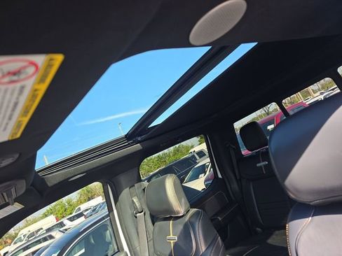 Used 2024 Ford F250 Platinum image 4