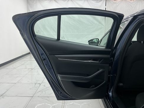 Used 2019 MAZDA MAZDA3 Sedan FWD image 24