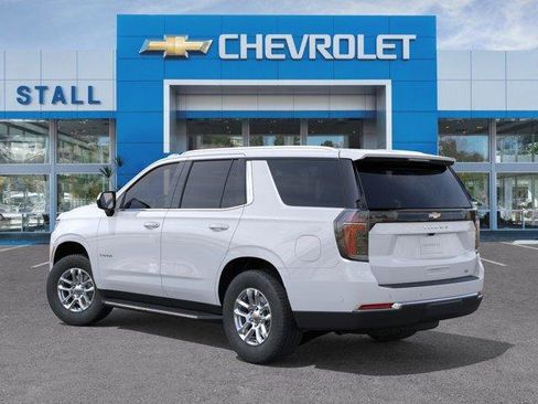 Used 2026 Chevrolet Tahoe LT RWD image 3