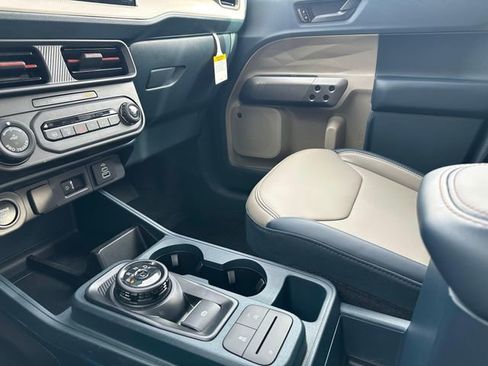 New 2026 Ford Maverick Lariat AWD/4WD image 22