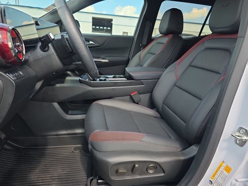 Used 2026 Chevrolet Equinox RS w/ Convenience Package III AWD/4WD image 10