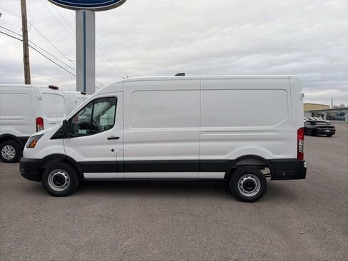 New 2026 Ford Transit 250 148 Medium Roof RWD image 3